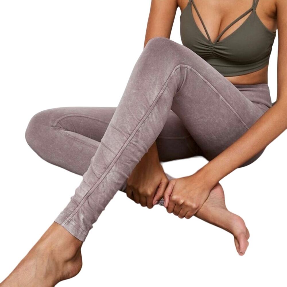 Lululemon Inner Glow Tight - Picture 5 of 14